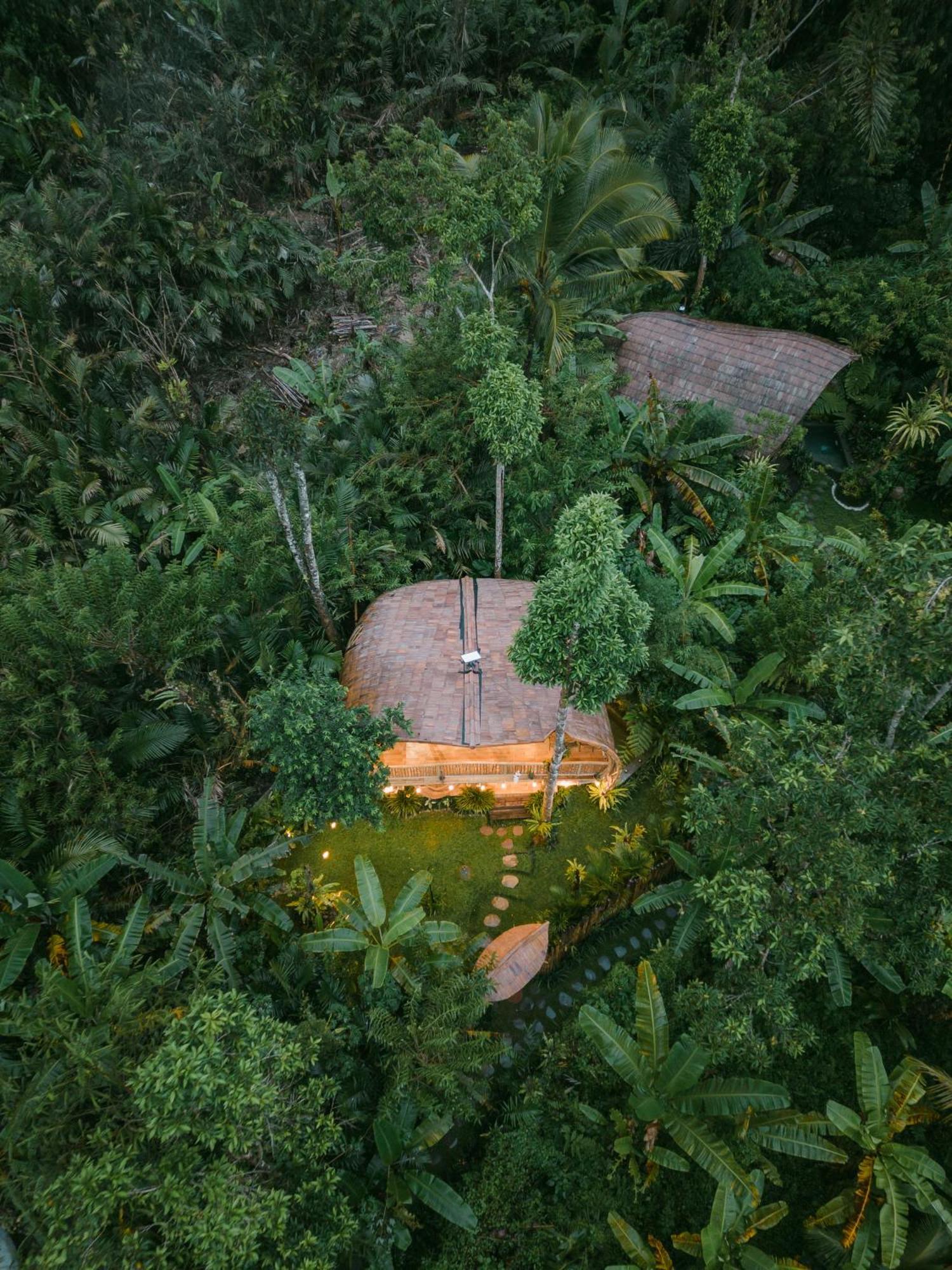 Villa Alamvaya Bali Bamboo House Sidemen  Exterior foto
